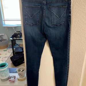 Hudson skinny jeans size 26